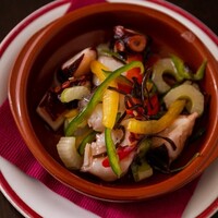 タコとセロリのぶつ切り　塩昆布マリネ