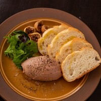 地鶏の白レバームース