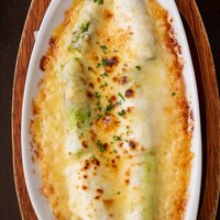 アスパラのグリュイエールチーズ焼き