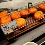 SPICE UP!COCOICHI BAKERY - ｢特選 牛スジ煮込みカレーパン｣345円