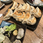 肉汁餃子のダンダダン - 