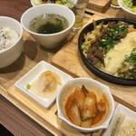 炙り牛たん 万 - 料理写真: