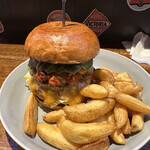 ヒッチ ハイカーズ バーガー スタンド - 