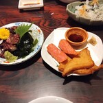 Netsujouteki Nagoya Meibutsu Izakaya Wagaya - 笹島のタコ、紅生姜入りの竹輪揚げ、ハンペン