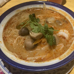ナムチャイ - ツルシコ麺のトムヤムラーメン