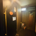 Bar Velvet Room - 店外入口