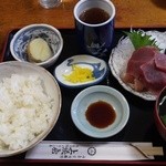 まぐろブツ定食￥500