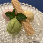 土肥亭 - アイスクリーム盛り合わせ