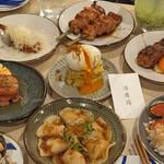 酒羅場 - 料理写真:個性豊かな料理