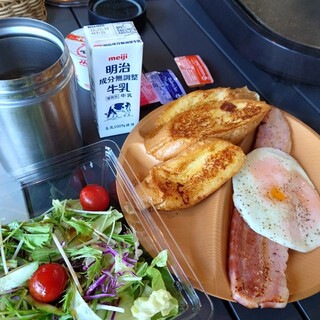 ウフフ ヴィレッジ_0