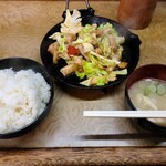 多津田食堂 - 鉄板やき肉定食（５００円）