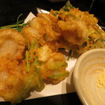 魚んと - 【再訪6】ホタテのかき揚げ