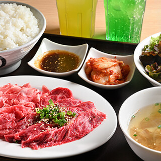 お腹も財布も大満足◎ランチ（1,300円～）