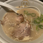 TOKYO豚骨BASE MADE by博多一風堂 - 豚骨ラーメン