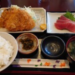 dankicchinshimmachishokudou - ランチ アジフライ＆マグロ刺身 950円