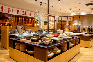 Hagama Daki Gohan Tooishii Nippon No Byuffe Hinano - 和洋折衷のお料理が多数！