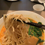 倶楽湾 - 麺が硬い