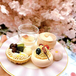 ロビーラウンジ - 