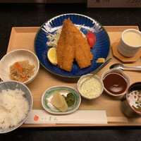 割烹 青山 - 鯵フライ定食1,000円)