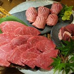 Koube Gyuu Nihombashi Itadaki - 肉盛り合わせ1