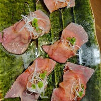 炭火焼肉 日本橋イタダキ - 肉寿司