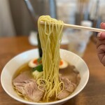 貝と地鶏だしのらぁ麺 ちょろ - 麺リフト〜