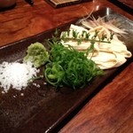 もつ吉 - さっぱり湯葉刺しで！