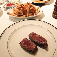 ウルフギャング・ステーキハウス 丸の内店 - 