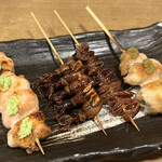 Yakitori Shouchan - ふりそで220円 ホタルイカ串220円
                      　　　　　　　　のどぶえ220円 手羽元せせり220円