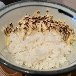 肉じるや5 - ご飯と炙りチーズ