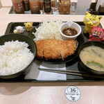 松のや - 味噌ロースカツ定食大　690円(税込)