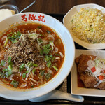 万豚記 - 担々麺セット（紅）　税込1,518円