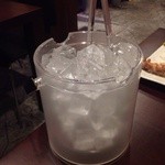 ひより　麦縄本舗　炭焼酒場 - Ｈ25.07　焼酎セット（氷）