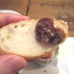 酒肴屋 じじばば - パンの上に蛍烏賊