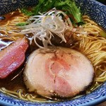 麺や而今 - 芳醇醤油鶏そば　大盛り