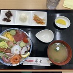 海鮮丼ぶり 海幸 - 海鮮丼・全景