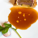 ラ・ボンヌターブル - 