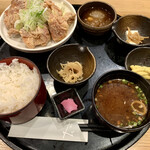 大衆割烹 円相カド - 味が選べる唐揚げ定食　おろしポン酢