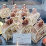 トシ・ヨロイヅカ 東京 - 