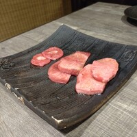 焼肉とみ 横浜関内店 - 