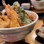 彩食遊膳 和花 - 海老天丼1590円