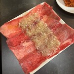 焼肉・ホルモン酒場 肉乃山 - 