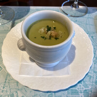 ポンヌフ - 豆のスープ。