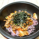 Champ de fleur - 石焼風古代米豚キムチ丼（１０００円）