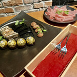 PLAY EAT and MEET Gimix - 