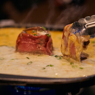 【名產❗️】 衝擊的山地烤牛肉和芝士無限量暢食♪