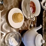 珈琲物語 - 紅茶とスコーン