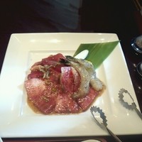 叙々苑 有楽町マリオン店 - 映画の帰りに映画館の目の前なので久々に寄ってみした(o^^o)
                メニューが若干変わったので、今日は上焼き肉ランチにしました。
                やっぱり美味しいo(^o^)o
