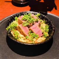 蕃 YORONIKU - 筍ご飯に牛勝丼、花山椒