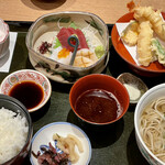 美々卯 - ゆり膳　お造りも天ぷらもお蕎麦も楽しめます